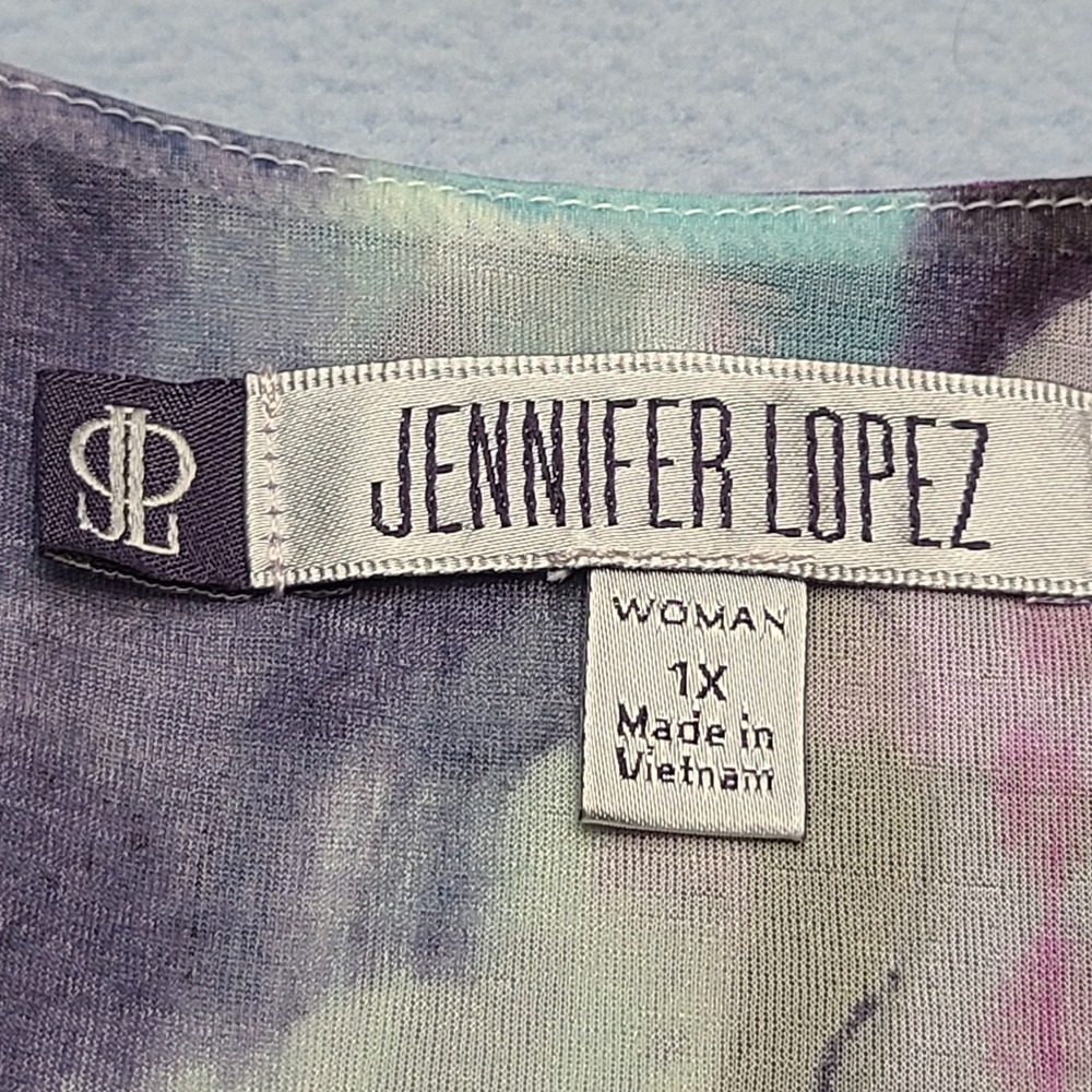 Jennifer Lopez Floral Blouse Womens 1X Purple NEW Chiffon Surplice Wrap Front - Picture 5 of 9